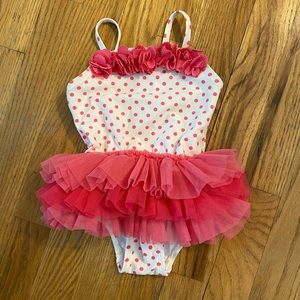 ⭐️HP⭐️Little Me|Bathing suit☀️🕶